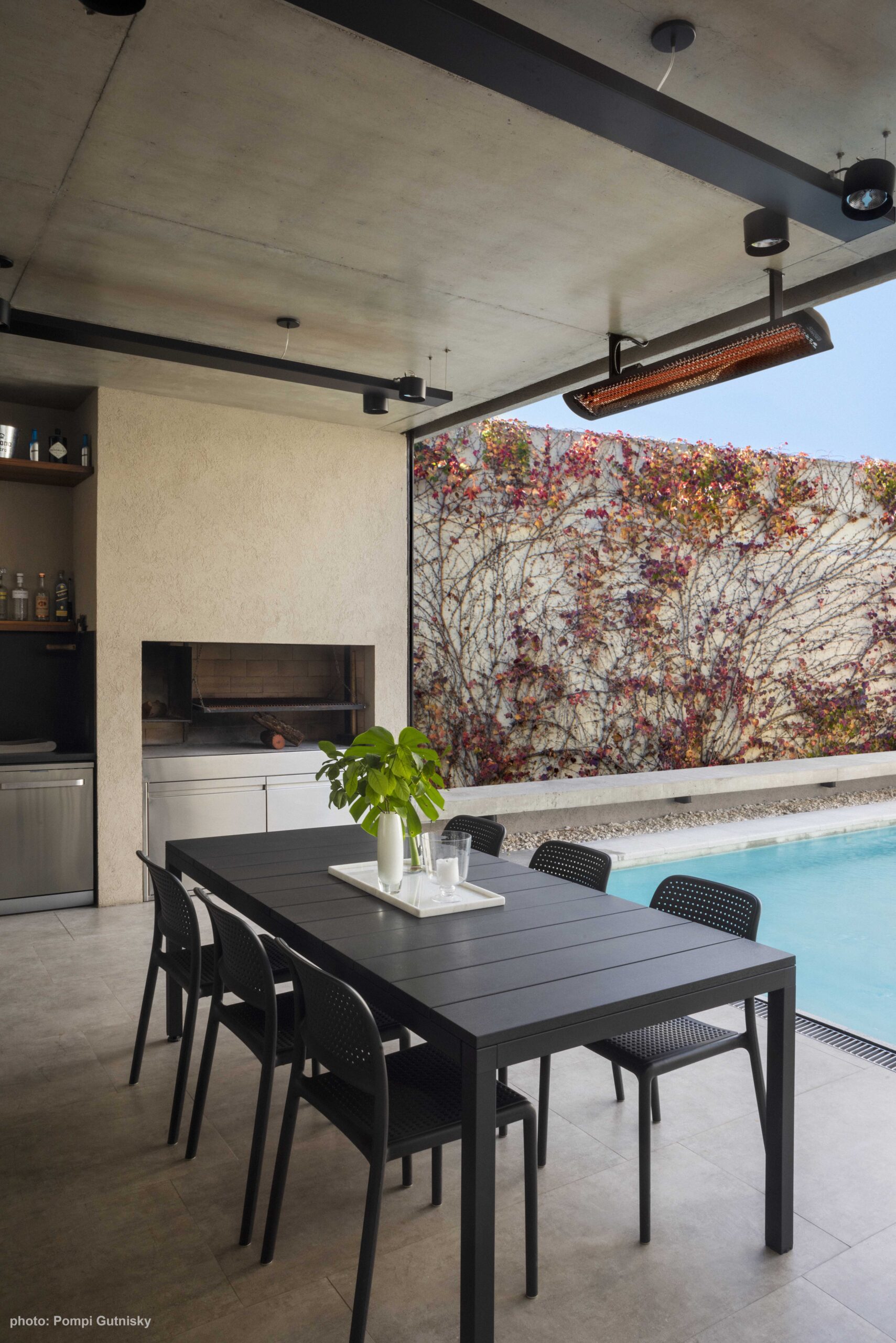 Bromic Heating BH0420036 (Black): 208V 6000W Electric Heater - Image 3